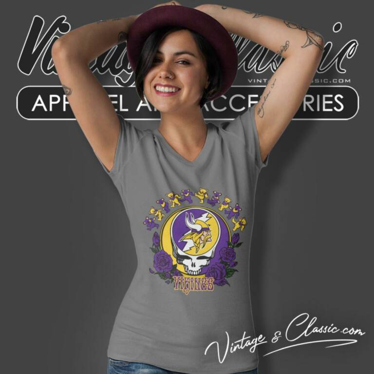 Minnesota Vikings Grateful Dead Roses Dancing Bears V Neck TShirt Minnesota Vikings Grateful Dead Roses Dancing Bears V Neck TShirt