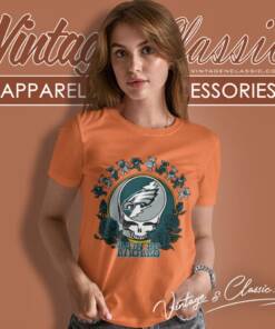 Philadelphia Eagles Grateful Dead Roses Dancing Bears Women T Shirt