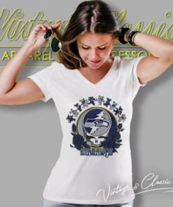 Seattle Seahawks Grateful Dead Roses Dancing Bears V Neck TShirt