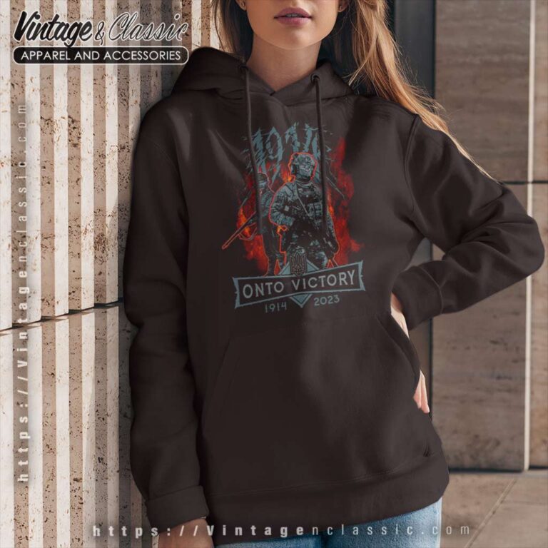 1914 Shirt Onto Victory Hoodie 1914 Shirt Onto Victory Hoodie