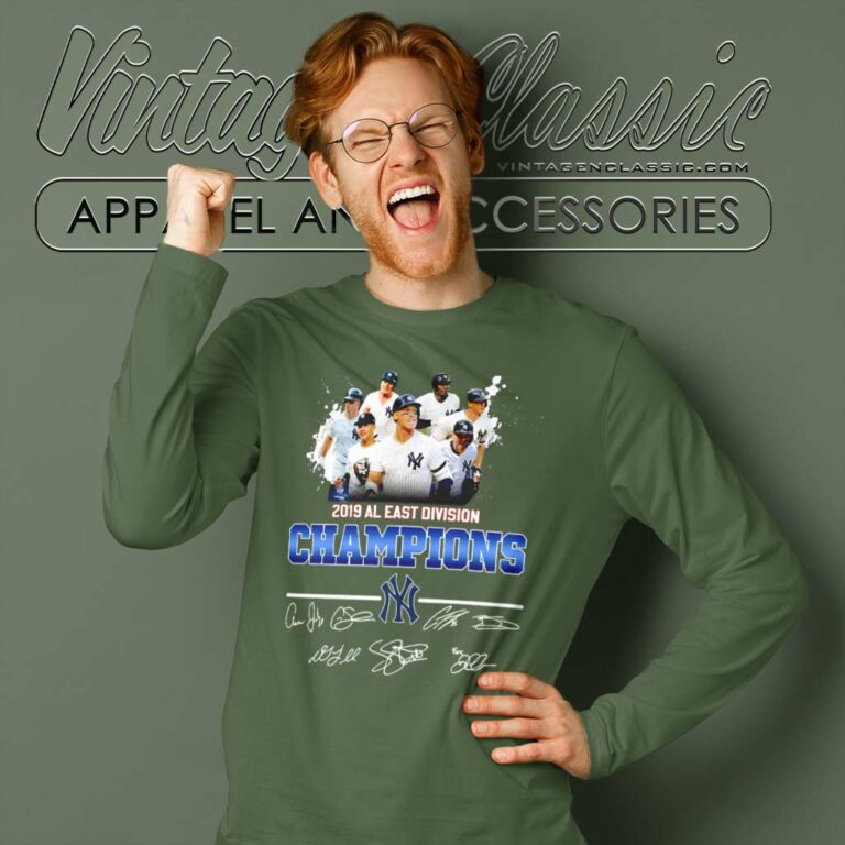 2019 Al East Division Champions New York Yankees Signature Long Sleeve Tee 2019 Al East Division Champions New York Yankees Signature Long Sleeve Tee