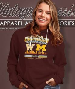 2024 National Championship Game Head To Head Skyline Michigan Wolverines Vs Washington Huskies Hoodie