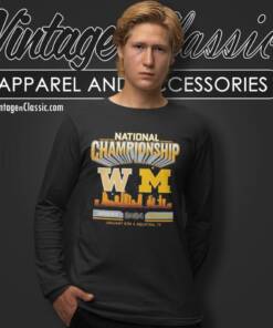 2024 National Championship Game Head To Head Skyline Michigan Wolverines Vs Washington Huskies Long Sleeve Tee