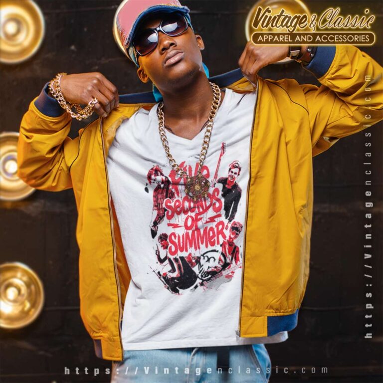 5sos World Tour 2023 V Neck TShirt 5sos World Tour 2023 V Neck TShirt