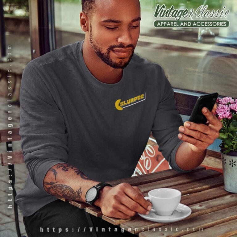 7 Eleven Pac Man Chomp Chomp Slurpee Sweatshirt 7 Eleven Pac Man Chomp Chomp Slurpee Sweatshirt