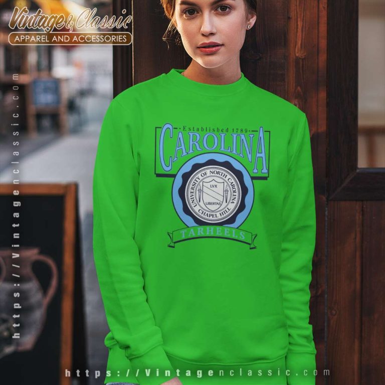 90s University North Carolina Ncaa Sweatshirt 90s University North Carolina Ncaa Sweatshirt