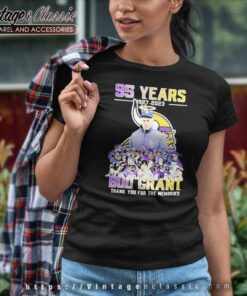 95 Years 1927 2023 Bud Grant Minnesota Vikings Thank You For The Memories Signature Women TShirt