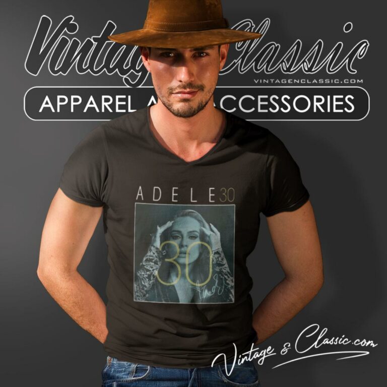 Adele 30 Signature V Neck TShirt Adele 30 Signature V Neck TShirt