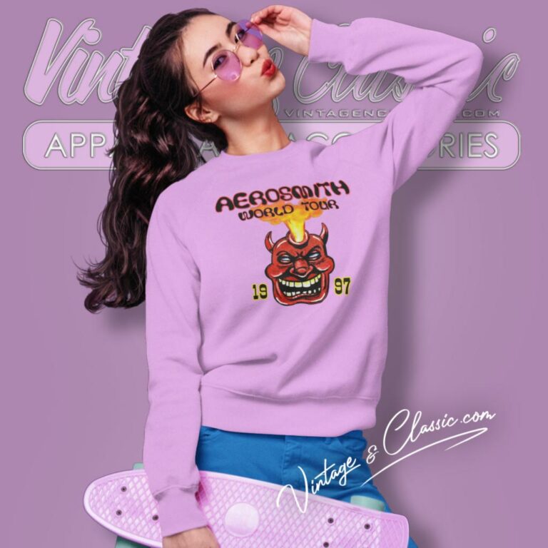 Aerosmith 1997 World Tour Sweatshirt Aerosmith 1997 World Tour Sweatshirt