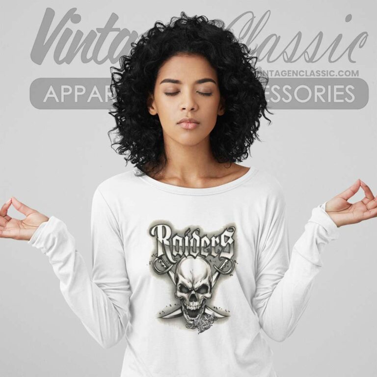 Airbrush Raiders Skull Long Sleeve Tee Airbrush Raiders Skull Long Sleeve Tee
