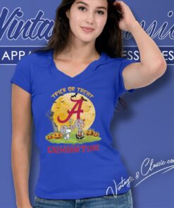 Alabama Crimson Tide Snoopy Trick Or Treat Halloween V Neck TShirt