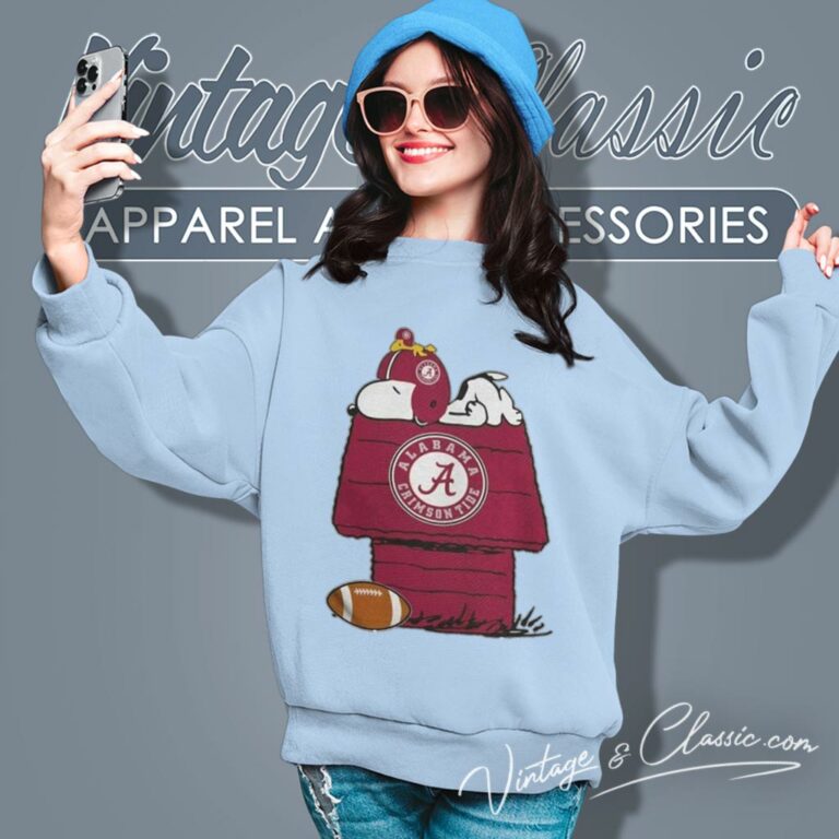 Alabama Crimson Tide Snoopy Woodstock Resting Together Sweatshirt Alabama Crimson Tide Snoopy Woodstock Resting Together Sweatshirt