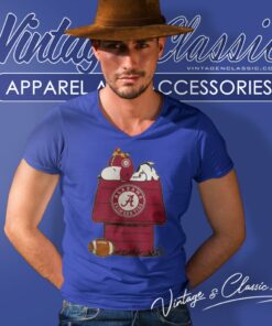 Alabama Crimson Tide Snoopy Woodstock Resting Together V Neck TShirt