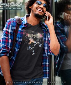 Album Alive Kiss V Neck TShirt