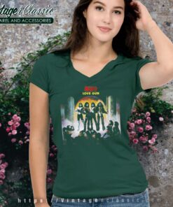 Album Love Gun Kiss Vneck