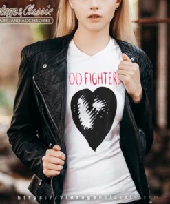 Album One by One Foo Fighters Vneck