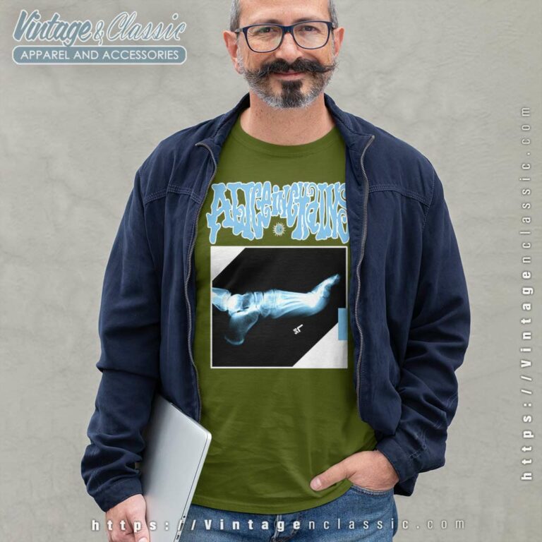 Alice In Chains Grunge Rock Long Sleeve Tee Alice In Chains Grunge Rock Long Sleeve Tee