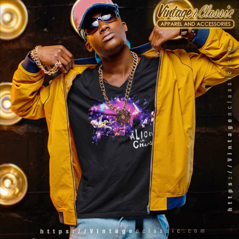 Alice In Chains Mtv Unplugged V Neck TShirt Alice In Chains Mtv Unplugged V Neck TShirt