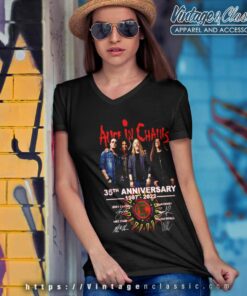Alice In Chains Shirt 35th Anniversary Signatures 5 Alice In Chains Shirt 35th Anniversary Signatures V Neck TShirt