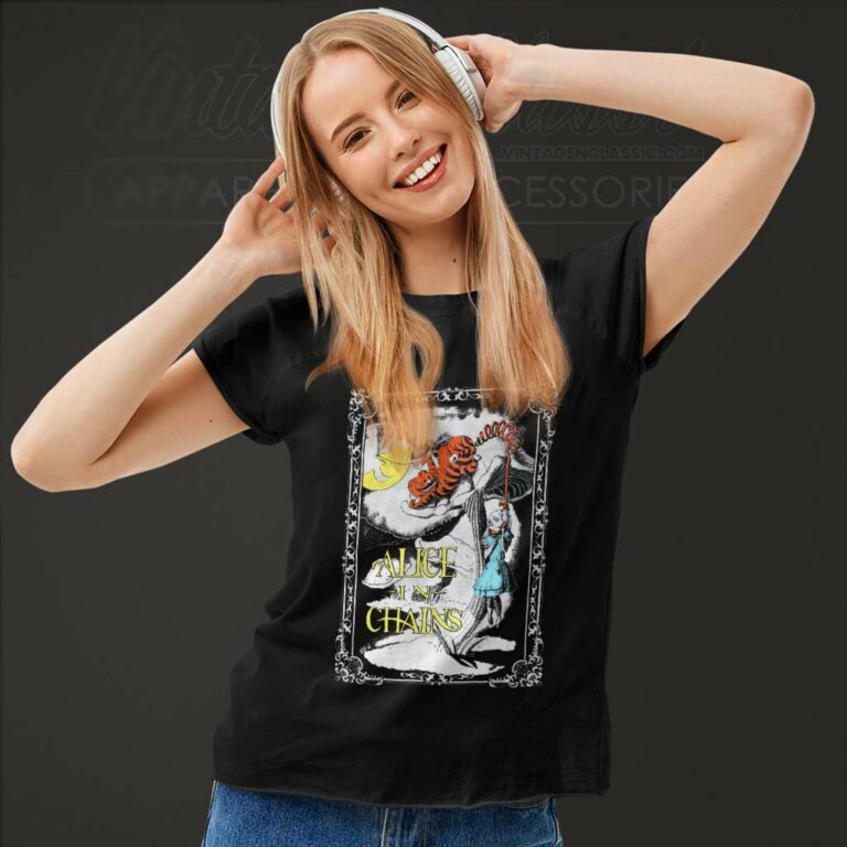 Alice In Chains Wonderland 2023 Women TShirt Alice In Chains Wonderland 2023 Women TShirt