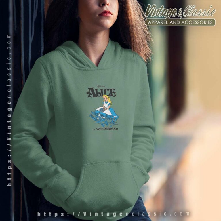 Alice In Wonderland Holding Flowers Shirts Hoodie Alice In Wonderland Holding Flowers Shirts Hoodie