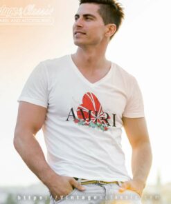 Amiri Logo Broken Heart V Neck TShirt