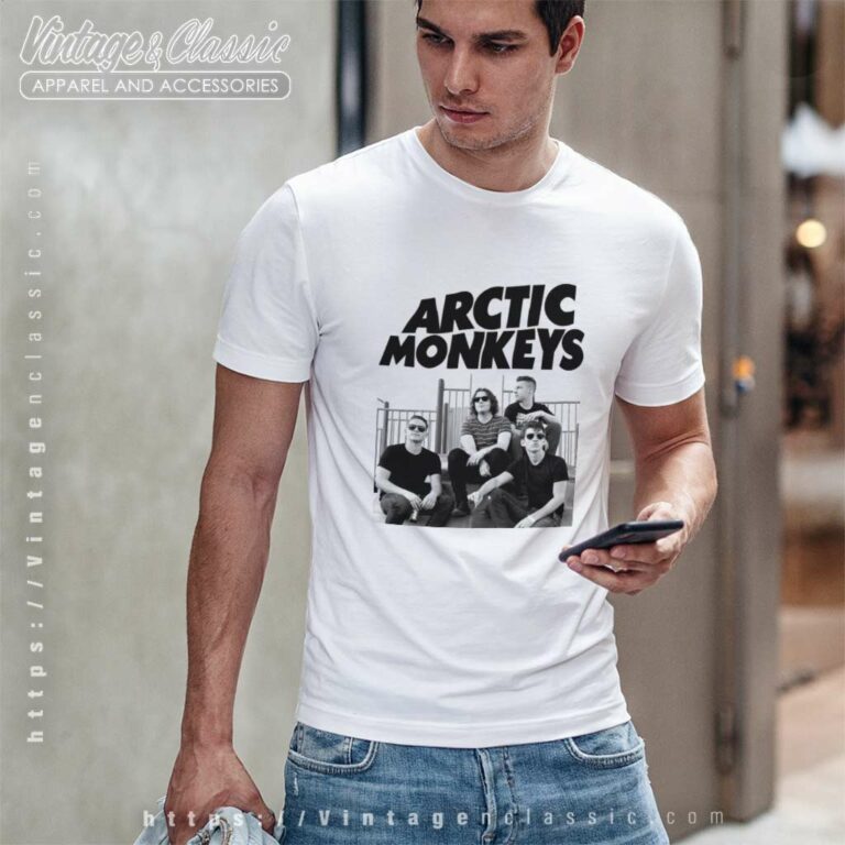 Arctic Monkeys Retro T Shirt Arctic Monkeys Retro T Shirt