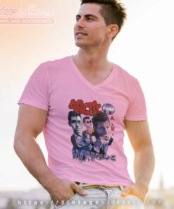 Arctic Monkeys Vintage 90s V Neck TShirt