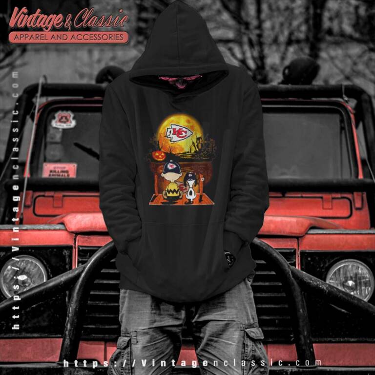 Snoopy Charlie Brown Kansas City Chiefs Halloween Hoodie Snoopy Charlie Brown Kansas City Chiefs Halloween Hoodie