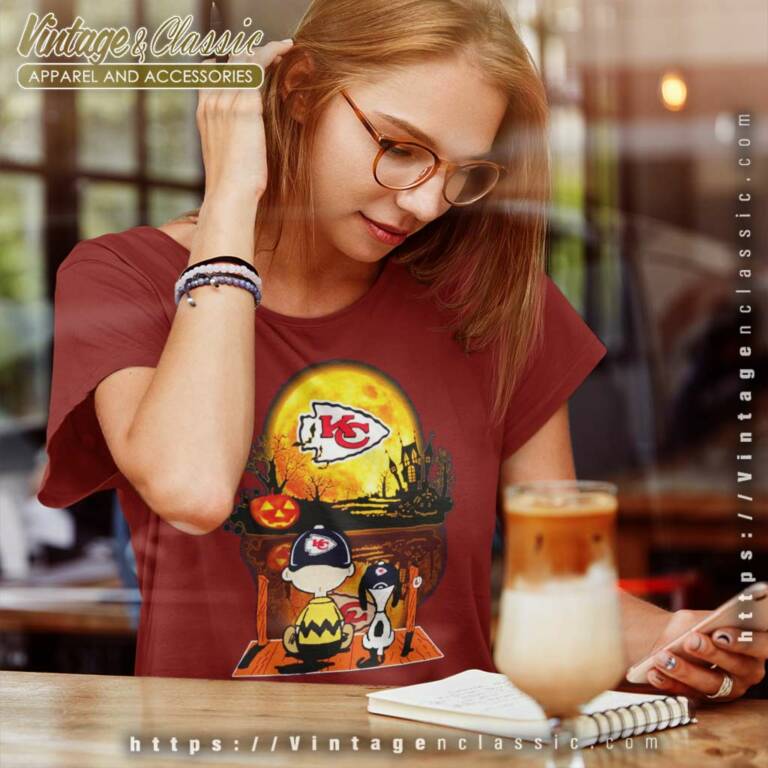 Snoopy Charlie Brown Kansas City Chiefs Halloween Women TShirt Snoopy Charlie Brown Kansas City Chiefs Halloween Women TShirt