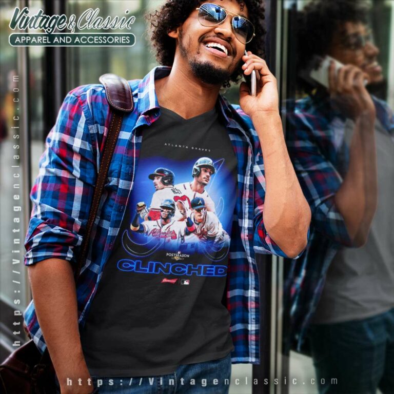 Atlanta Braves Clinched 2022 Mlb Postseason V Neck TShirt Atlanta Braves Clinched 2022 Mlb Postseason V Neck TShirt