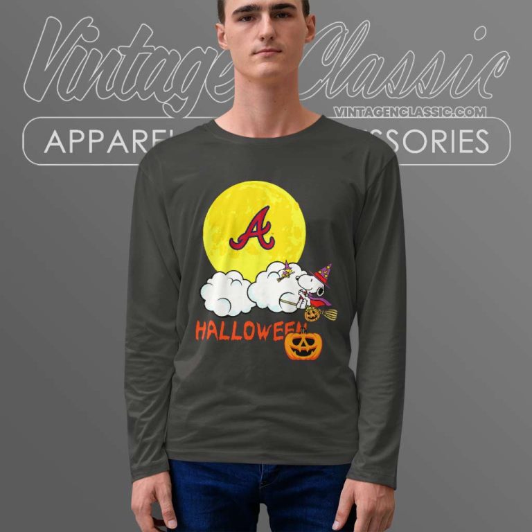 Atlanta Braves Snoopy Halloween Long Sleeve Tee Atlanta Braves Snoopy Halloween Long Sleeve Tee