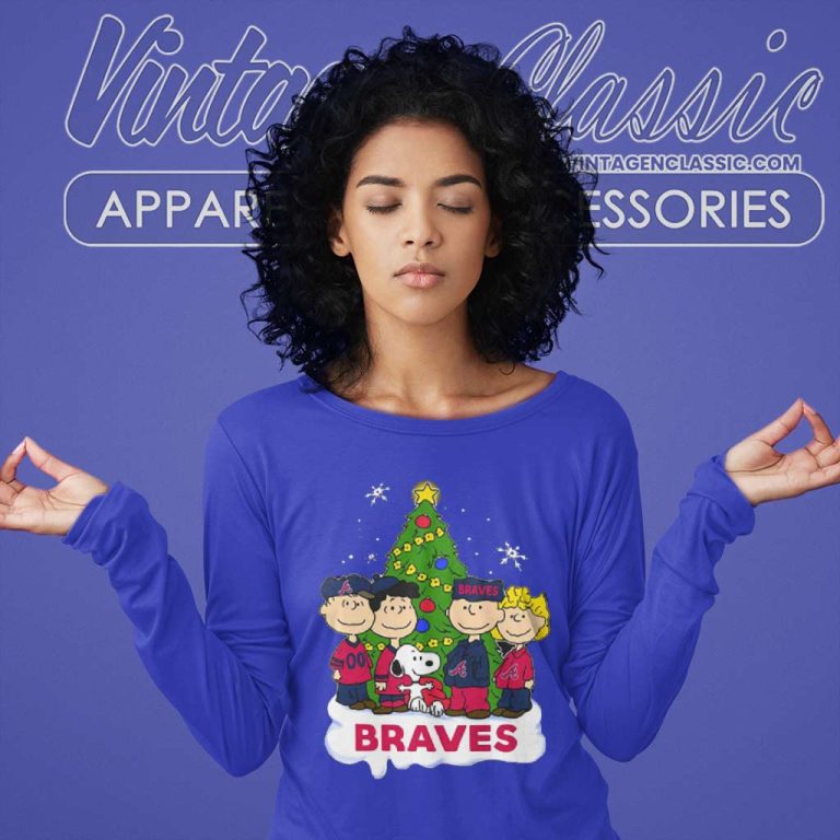 Atlanta Braves Snoopy Peanuts Christmas Long Sleeve Tee Atlanta Braves Snoopy Peanuts Christmas Long Sleeve Tee