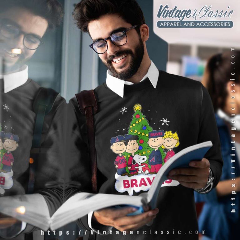 Atlanta Braves Snoopy Peanuts Christmas Sweatshirt Atlanta Braves Snoopy Peanuts Christmas Sweatshirt