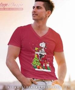 Atlanta Falcons Snoopy And Woodstock Christmas V Neck TShirt