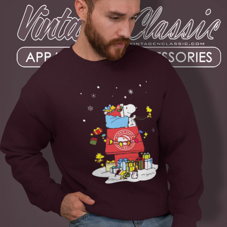 Atlanta Hawks Nike Spotlight On Court Practice Performance Sweatshirt Atlanta Hawks Nike Spotlight On Court Practice Performance Sweatshirt