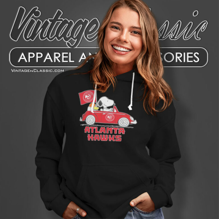 Atlanta Hawks Shirt Basketball Snoopy Dog Driving Car Hoodie Atlanta Hawks Shirt Basketball Snoopy Dog Driving Car Hoodie