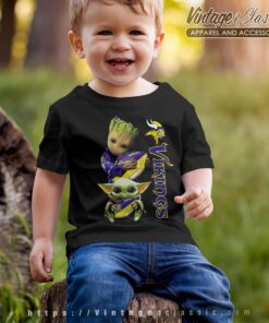 Baby Groot And Yoda Hug Minnesota Vikings Kids T Shirt