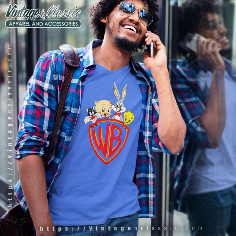 Baby Looney Tunes Warner Bros V Neck TShirt Baby Looney Tunes Warner Bros V Neck TShirt