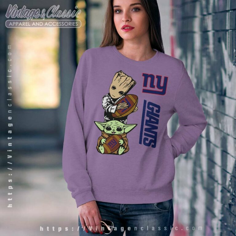 Baby Yoda And Groot Hug New York Giants Sweatshirt Baby Yoda And Groot Hug New York Giants Sweatshirt