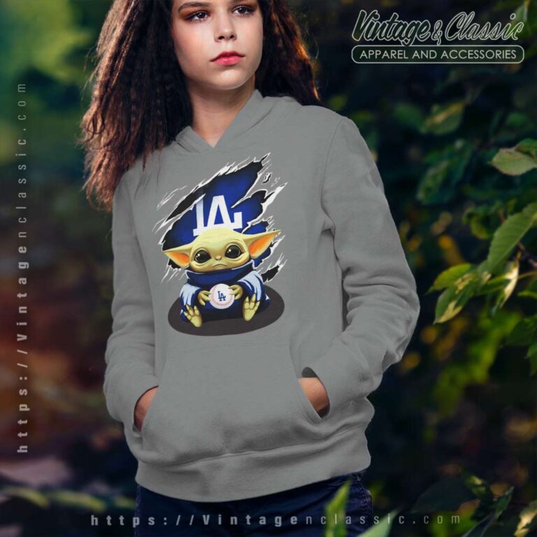 Baby Yoda Blood Inside Los Angeles Dodgers Hoodie Baby Yoda Blood Inside Los Angeles Dodgers Hoodie