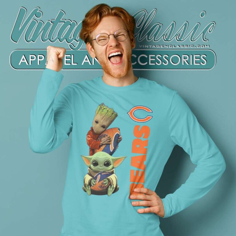 Baby Yoda Chicago Bears Long Sleeve Tee Baby Yoda Chicago Bears Long Sleeve Tee