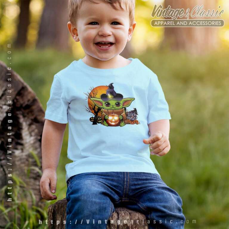 Baby Yoda Halloween Pumpkin kids Tshirt Baby Yoda Halloween Pumpkin kids Tshirt