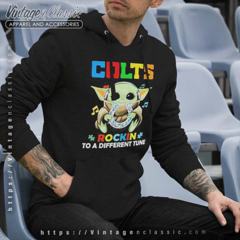 Baby Yoda Hug Jacksonville Jaguars Rockin To A Different Tune Hoodie Baby Yoda Hug Jacksonville Jaguars Rockin To A Different Tune Hoodie