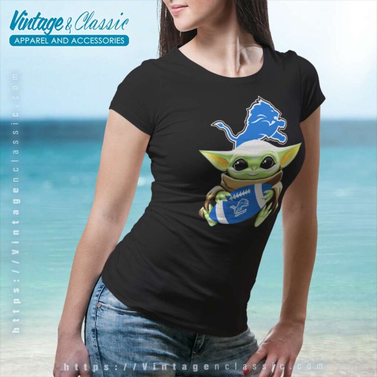 Baby Yoda Hugs Detroit Lions Women TShirt Baby Yoda Hugs Detroit Lions Women TShirt