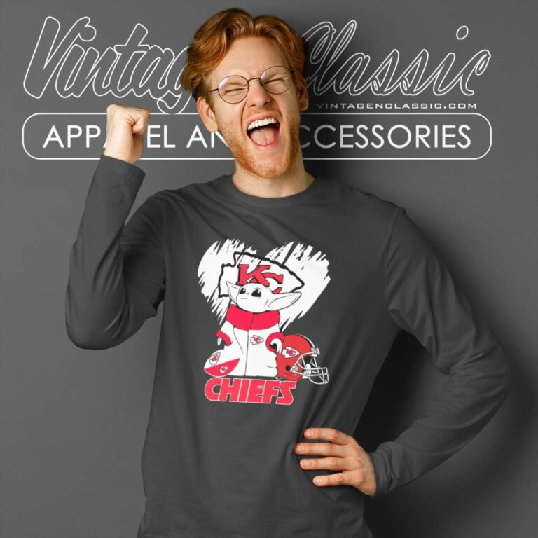 Baby Yoda Love Kansas City Chiefs Long Sleeve Tee Baby Yoda Love Kansas City Chiefs Long Sleeve Tee