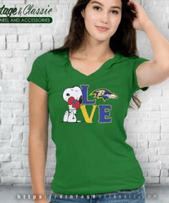 Baltimore Ravens Snoopy Love Heart V Neck TShirt