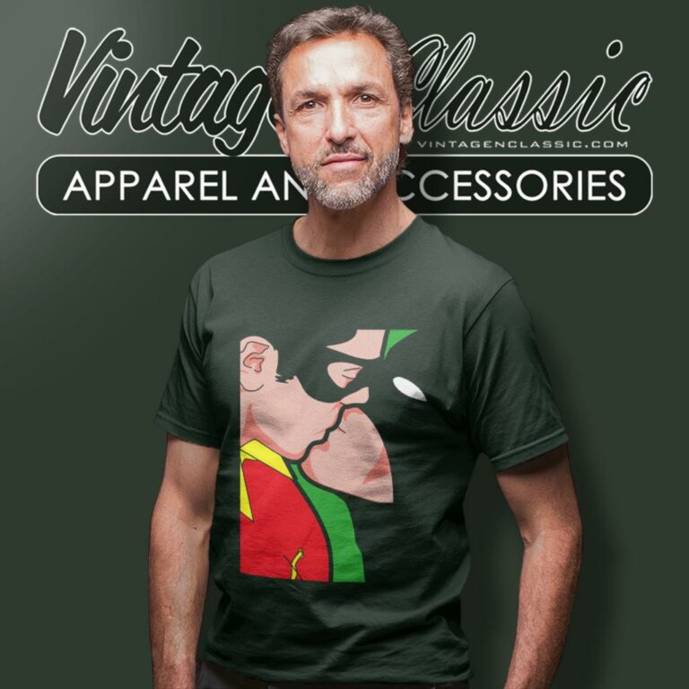 Batman And Robin Kiss T Shirt Batman And Robin Kiss T Shirt