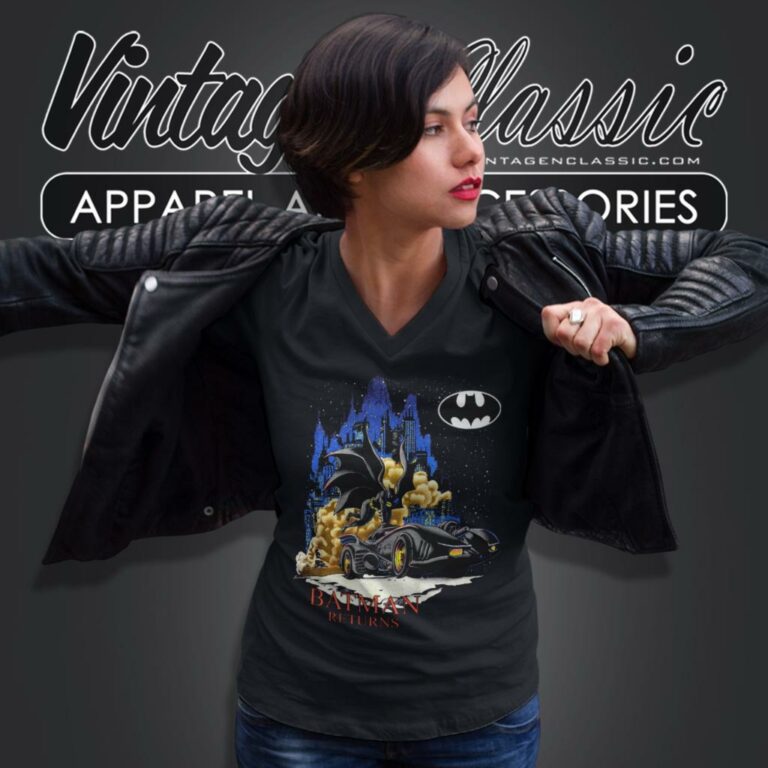 Batman Return 1992 V Neck TShirt Batman Return 1992 V Neck TShirt