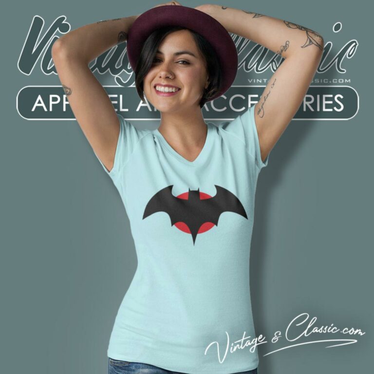 Batman Thomas Wayne Logo V Neck TShirt Batman Thomas Wayne Logo V Neck TShirt
